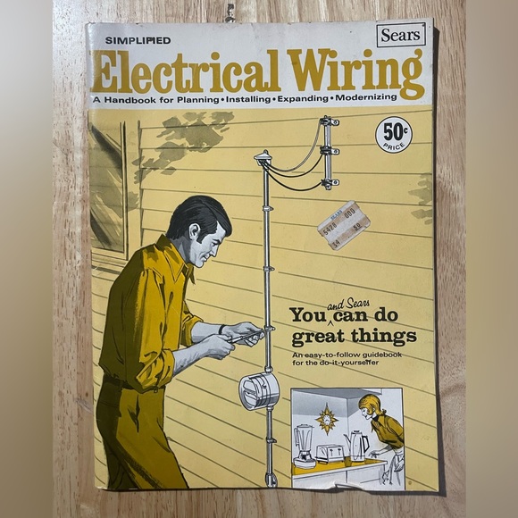 Vintage Magazines! Modern Guns and Electrical Maintenance Manuals - Picture 3 of 10